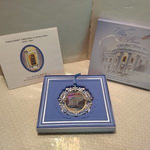 White House Christmas Ornament 2009